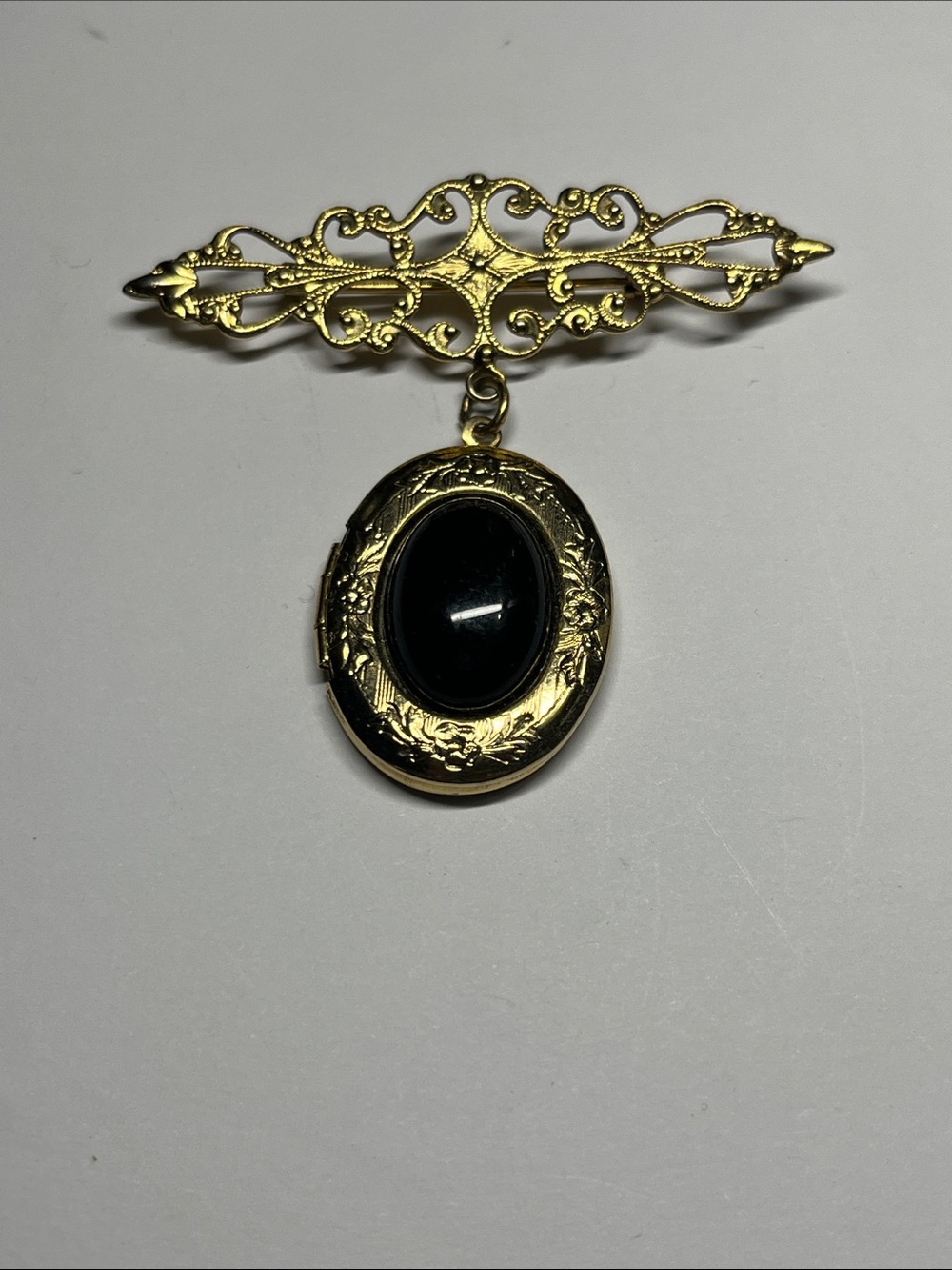 Gold Filigree Black Stone Locket Brooch - Women Jewelry